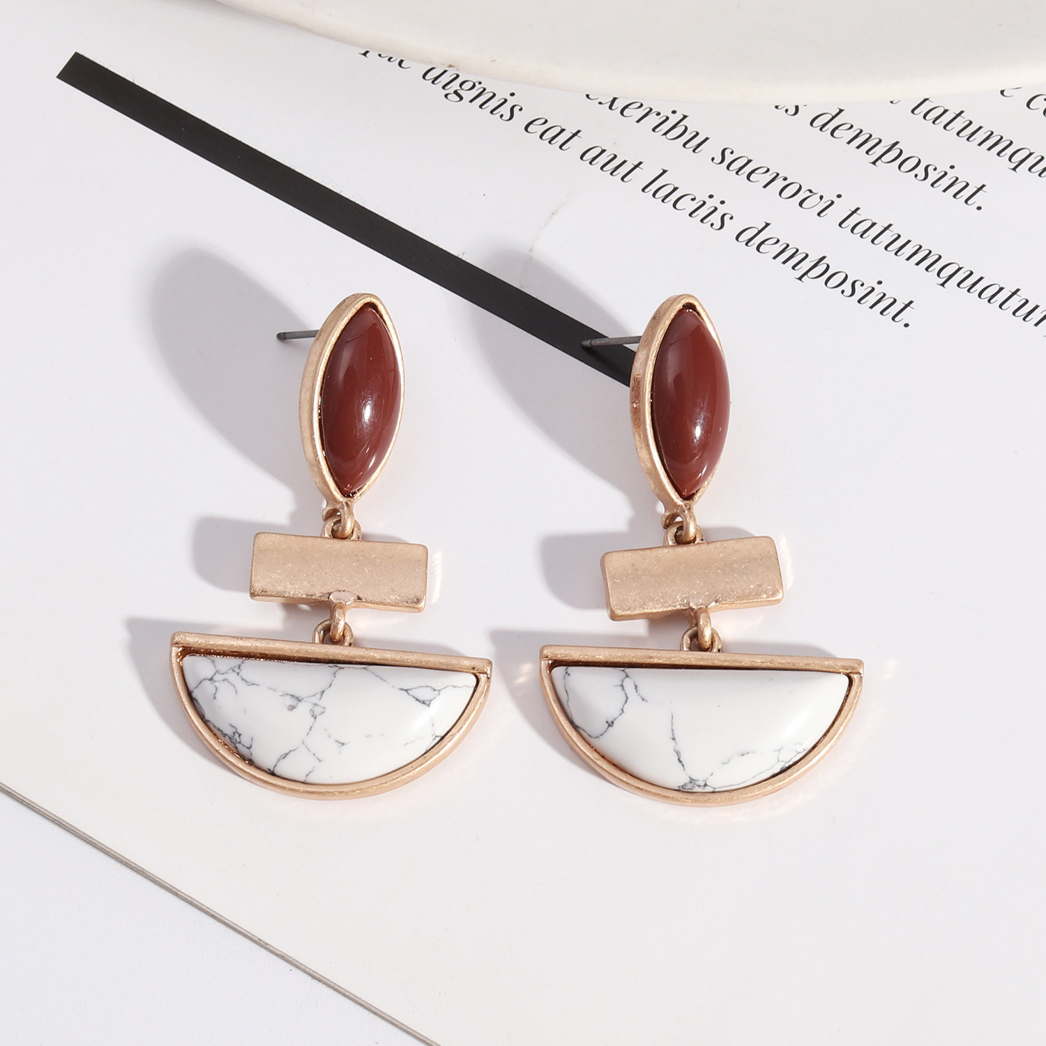 1 Pair Retro Exaggerated Artistic Semicircle Marble Plating Inlay Alloy Turquoise 18k Gold Plated Drop Earrings display picture 2