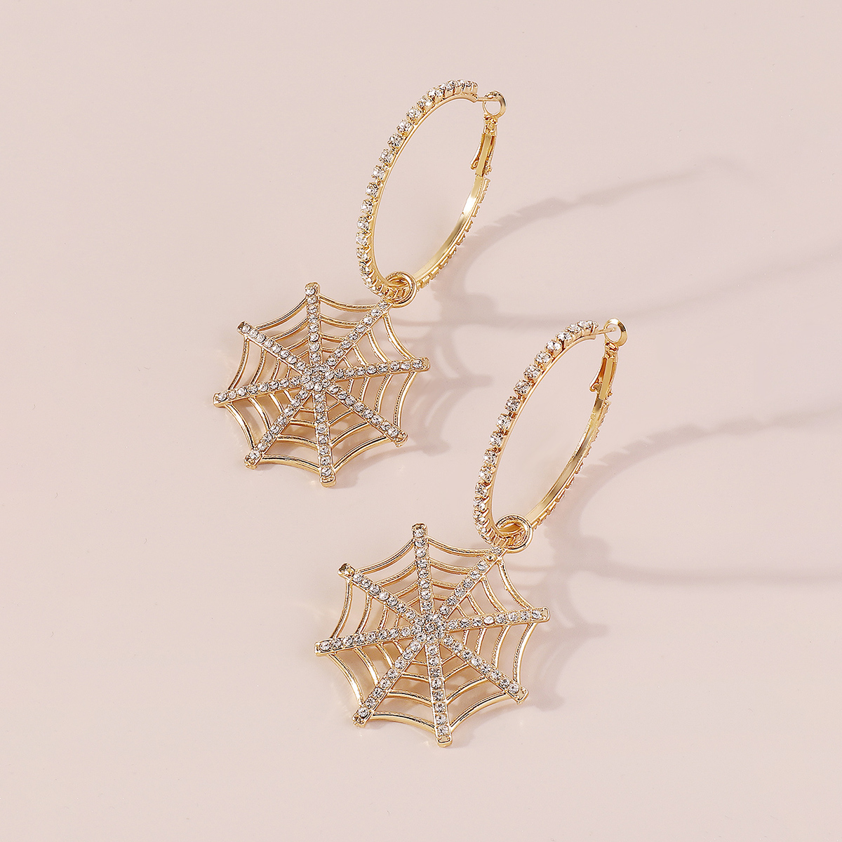 1 Pair Hip-Hop Exaggerated Streetwear Spider Web Hollow Out Inlay Alloy Iron Rhinestones Drop Earrings display picture 7