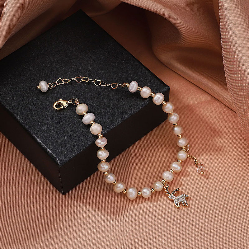 Elegant Elch Süßwasserperle Kupfer Perlen Armbänder display picture 4
