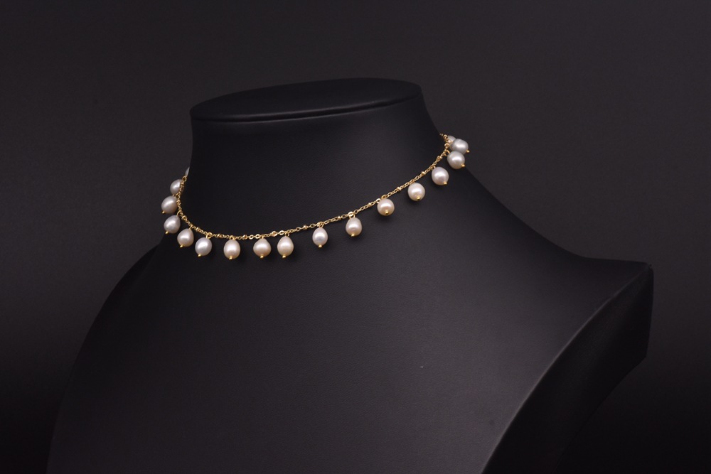 Retro Water Droplets Freshwater Pearl Copper Plating 18k Gold Plated Necklace display picture 3