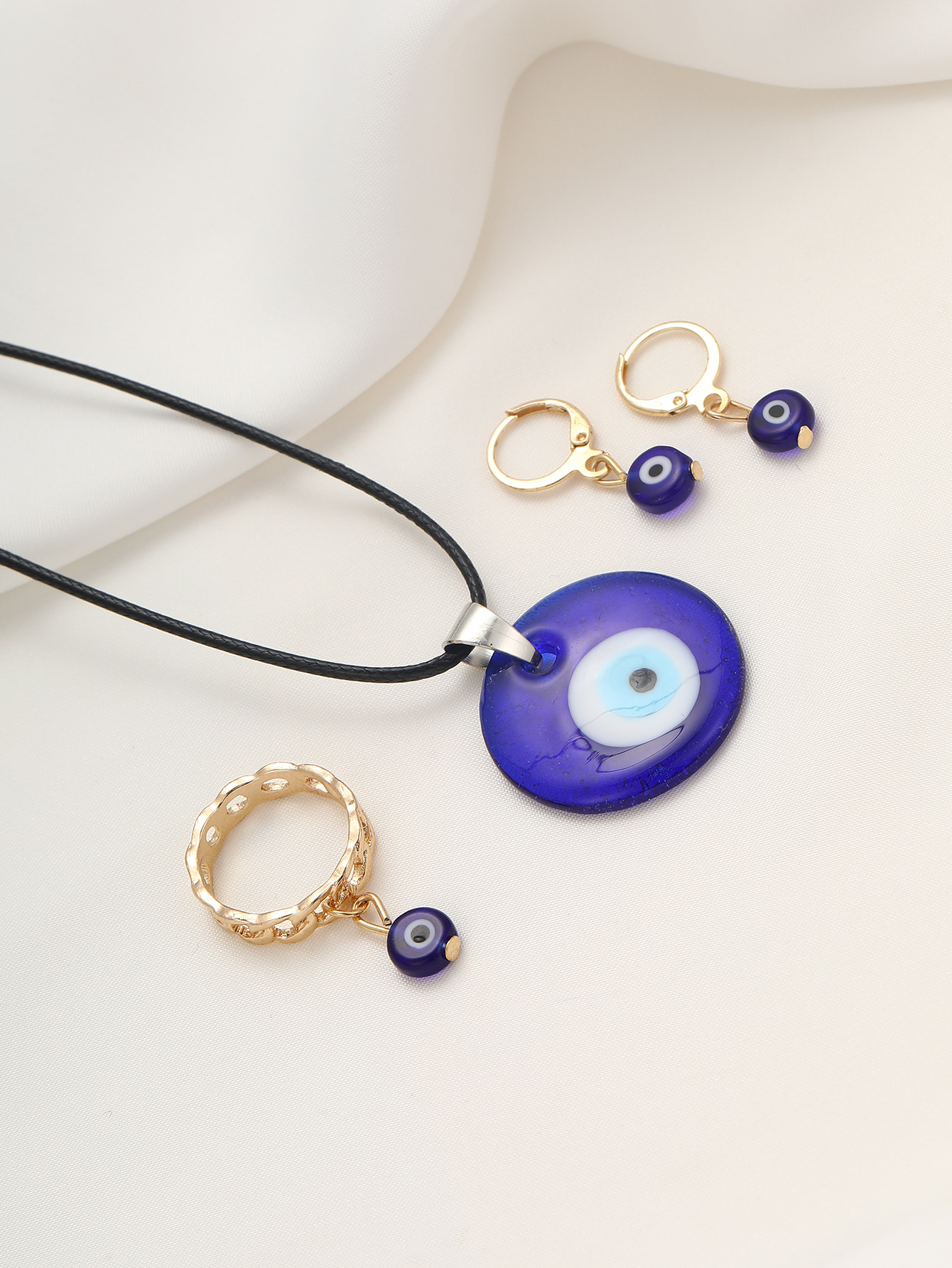 Modern Style Devil's Eye Alloy Women's Rings Earrings Necklace display picture 4