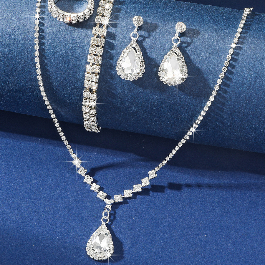 Shiny Water Droplets Rhinestone Inlay Rhinestones Women's Jewelry Set display picture 3