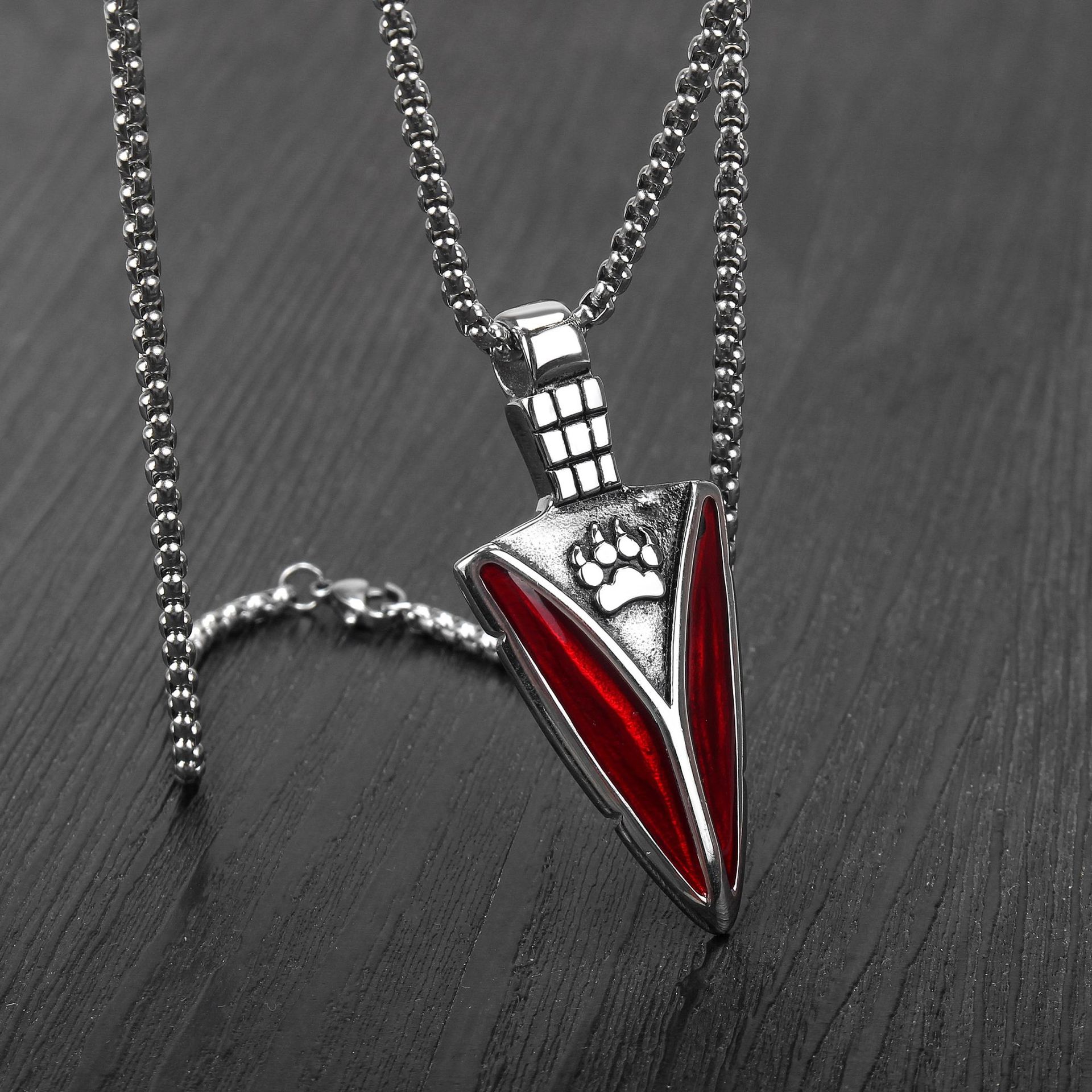 Casual Triangle Paw Print Titanium Steel Polishing Unisex Pendant Necklace display picture 3