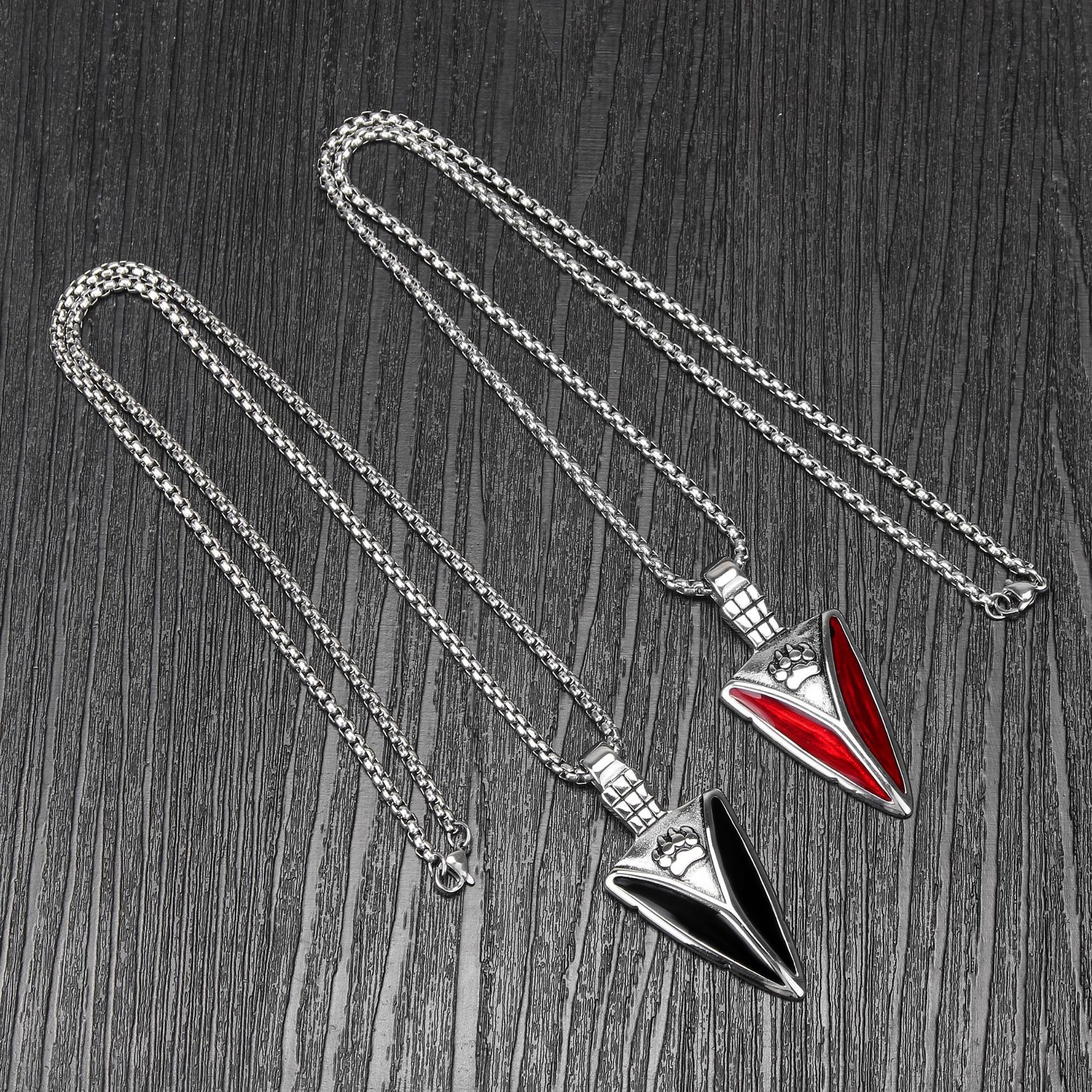Casual Triangle Paw Print Titanium Steel Polishing Unisex Pendant Necklace display picture 7
