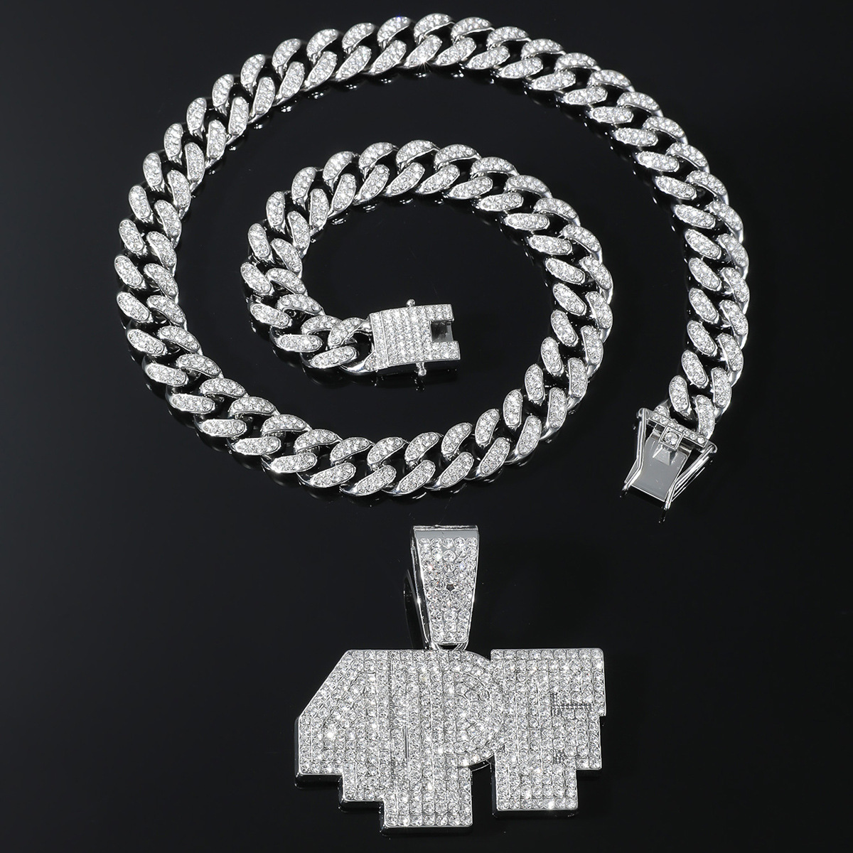 Hip Hop Letra Aleación Embutido Diamantes De Imitación Hombres Collar Colgante display picture 9
