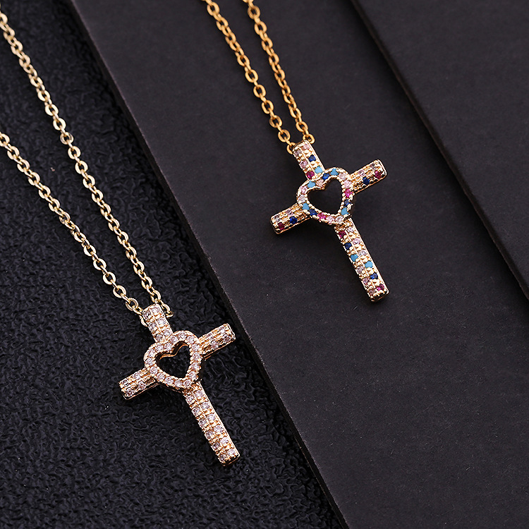 Cool Style Shiny Cross Heart Shape Copper Plating Hollow Out Inlay Zircon Pendant Necklace display picture 2