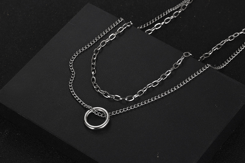 Hip-hop Simple Style Circle Titanium Steel Layered Necklaces display picture 7