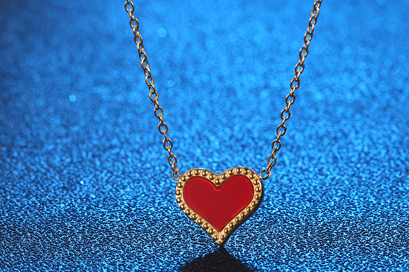 Simple Style Heart Shape Titanium Steel Gold Plated Pendant Necklace In Bulk display picture 6