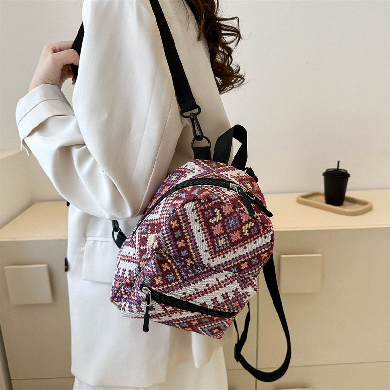 Ethnic Fashion Ladies Niche Design Backpack display picture 6