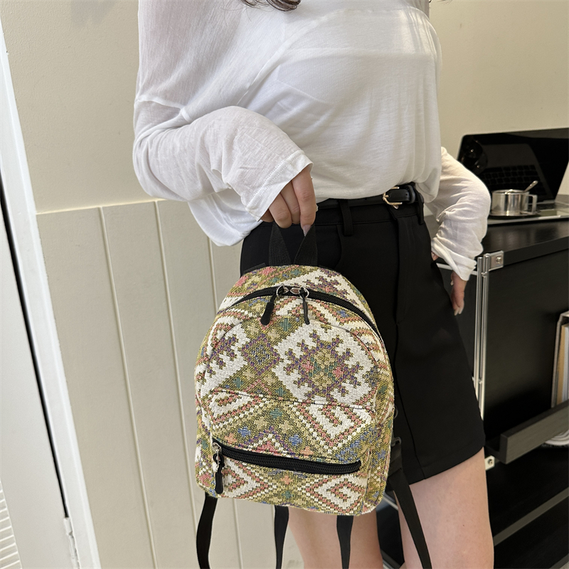 Ethnic Fashion Ladies Niche Design Backpack display picture 12
