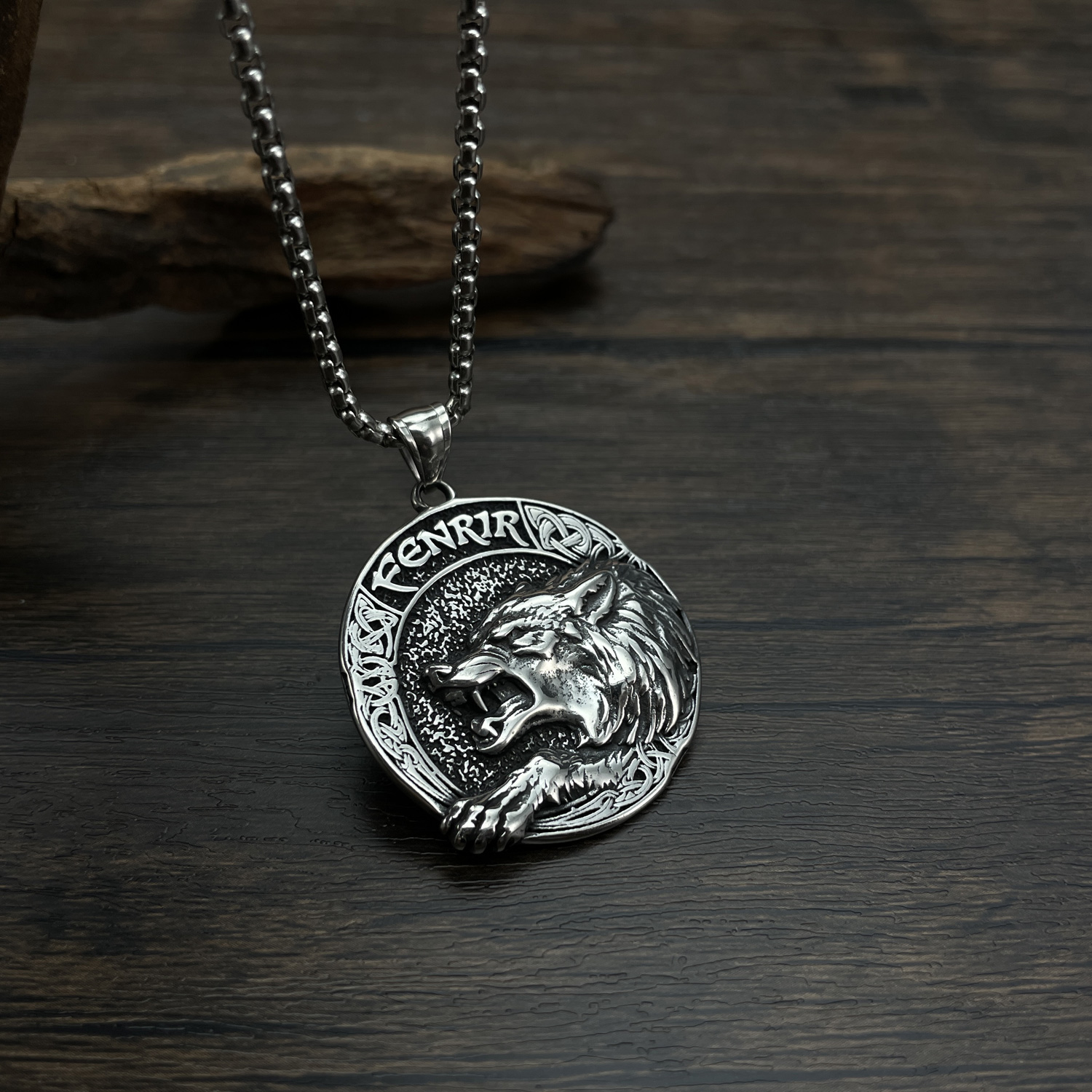 Hip-Hop Wolf 304 Stainless Steel Men'S Pendant Necklace display picture 2