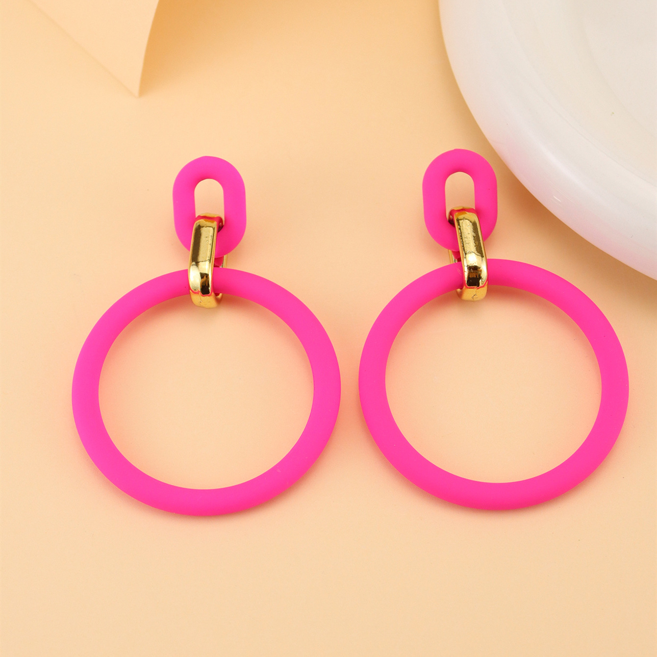 1 Pair Lady Double Ring Resin Iron Drop Earrings display picture 9