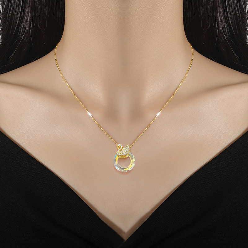 Titanium Steel Copper IG Style Inlay Round Swan Artificial Gemstones Rhinestones Pendant Necklace display picture 3