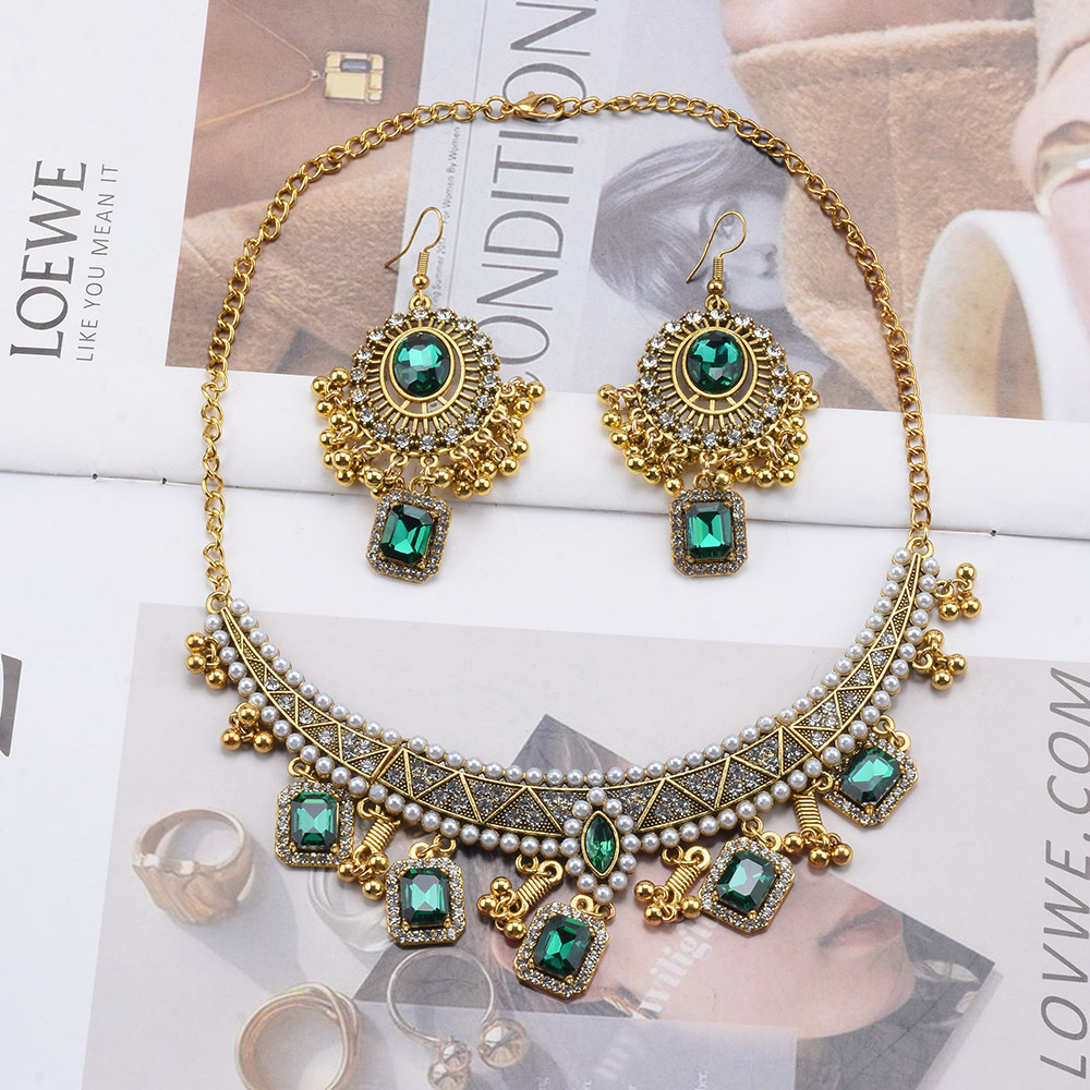 Retro Flower Alloy Plating Inlay Artificial Gemstones Women's Earrings Necklace display picture 10