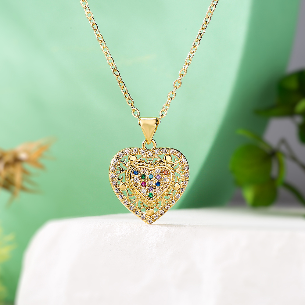 Elegant Simple Style Heart Shape Copper Plating Inlay Zircon 18k Gold Plated Pendant Necklace display picture 3