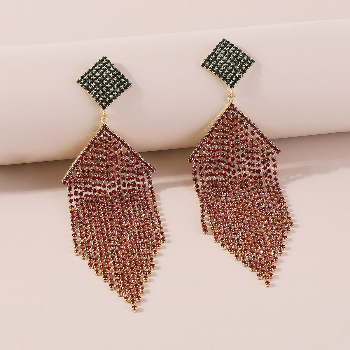 1 Pair Shiny Square Tassel Inlay Alloy Rhinestones Drop Earrings display picture 3