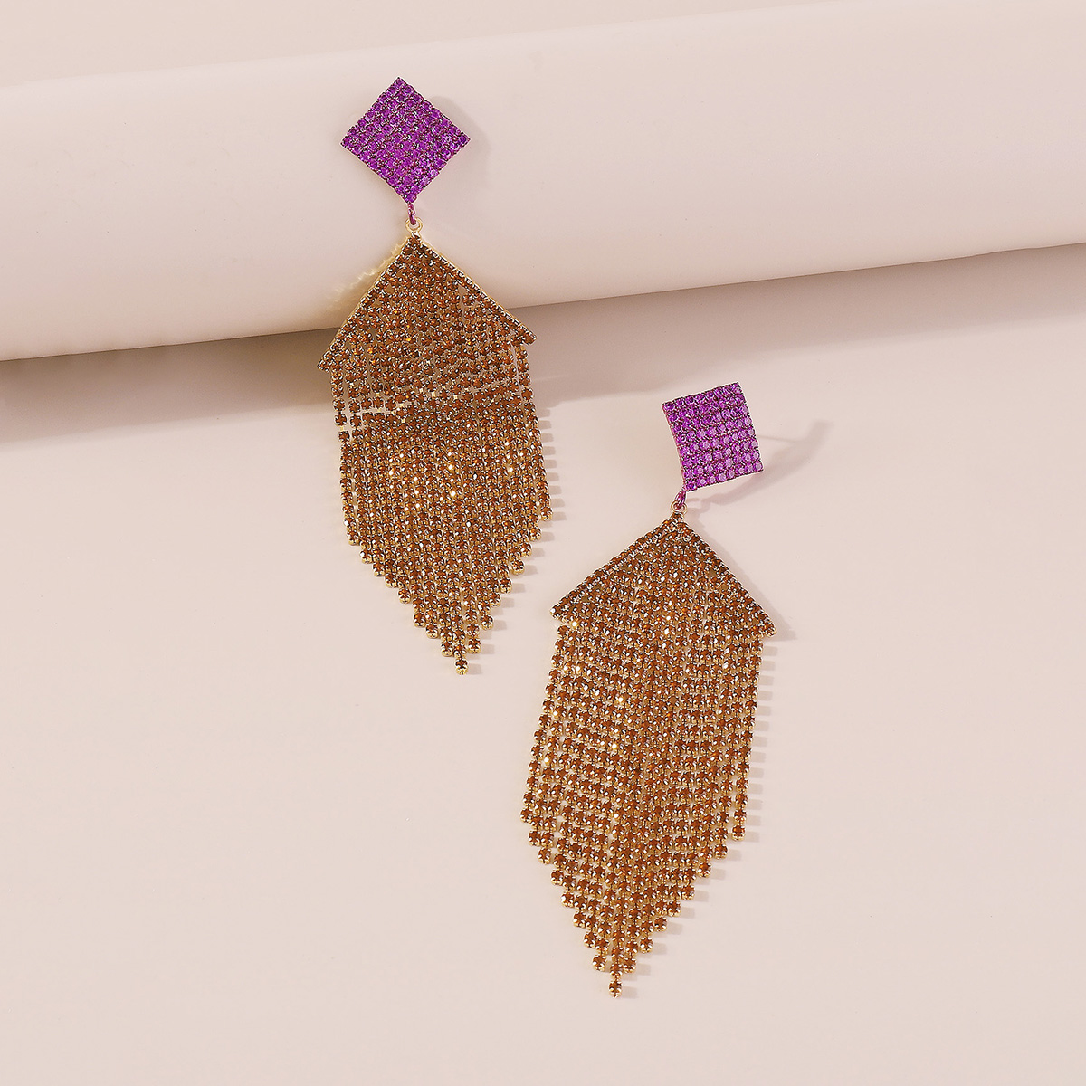 1 Pair Shiny Square Tassel Inlay Alloy Rhinestones Drop Earrings display picture 5