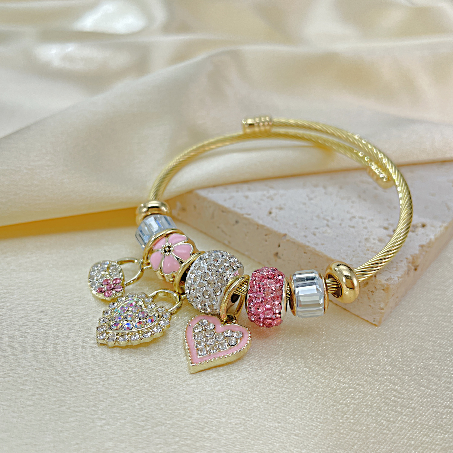 Novelty Heart Shape 304 Stainless Steel Alloy Zircon Bangle In Bulk display picture 3