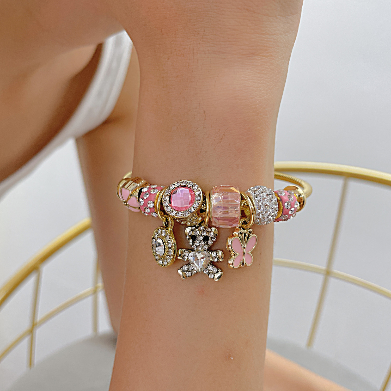 Wholesale Jewelry Simple Style Bear Heart Shape 304 Stainless Steel Alloy Zircon Inlay Bangle display picture 2