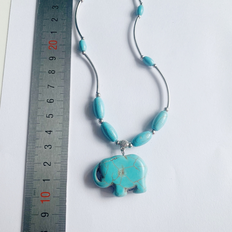Wholesale Jewelry Retro Exaggerated Leaves Elephant Alloy Plastic Iron Turquoise Plating Hollow Out Inlay Pendant Necklace display picture 7