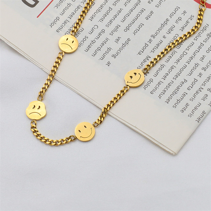 Casual Simple Style Classic Style Smiley Face Stainless Steel Titanium Steel Polishing Plating Hollow Out Gold Plated Bracelets display picture 3