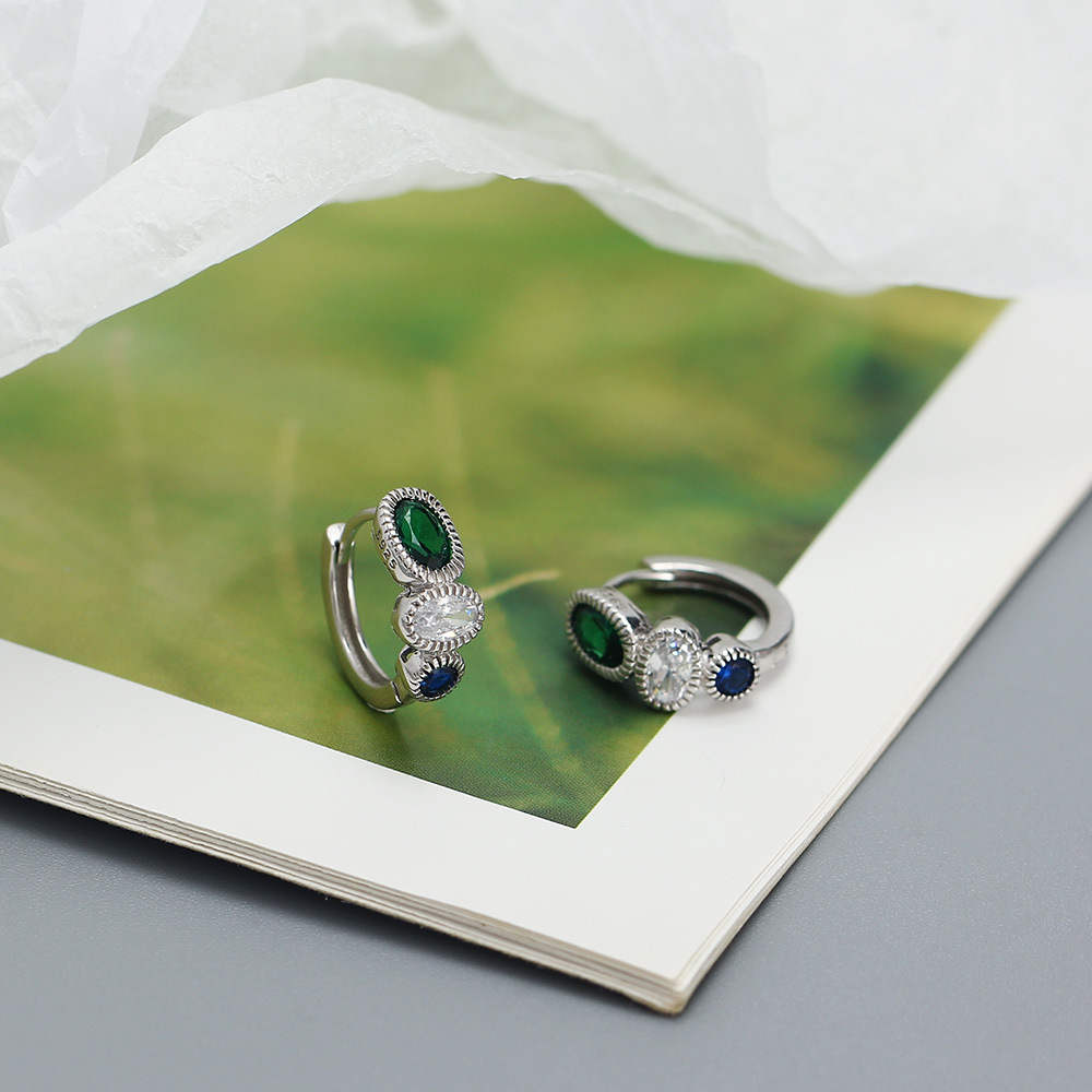 1 Paar Ig-stil Glänzend Oval Überzug Inlay Sterling Silber Zirkon Ohrringe display picture 7