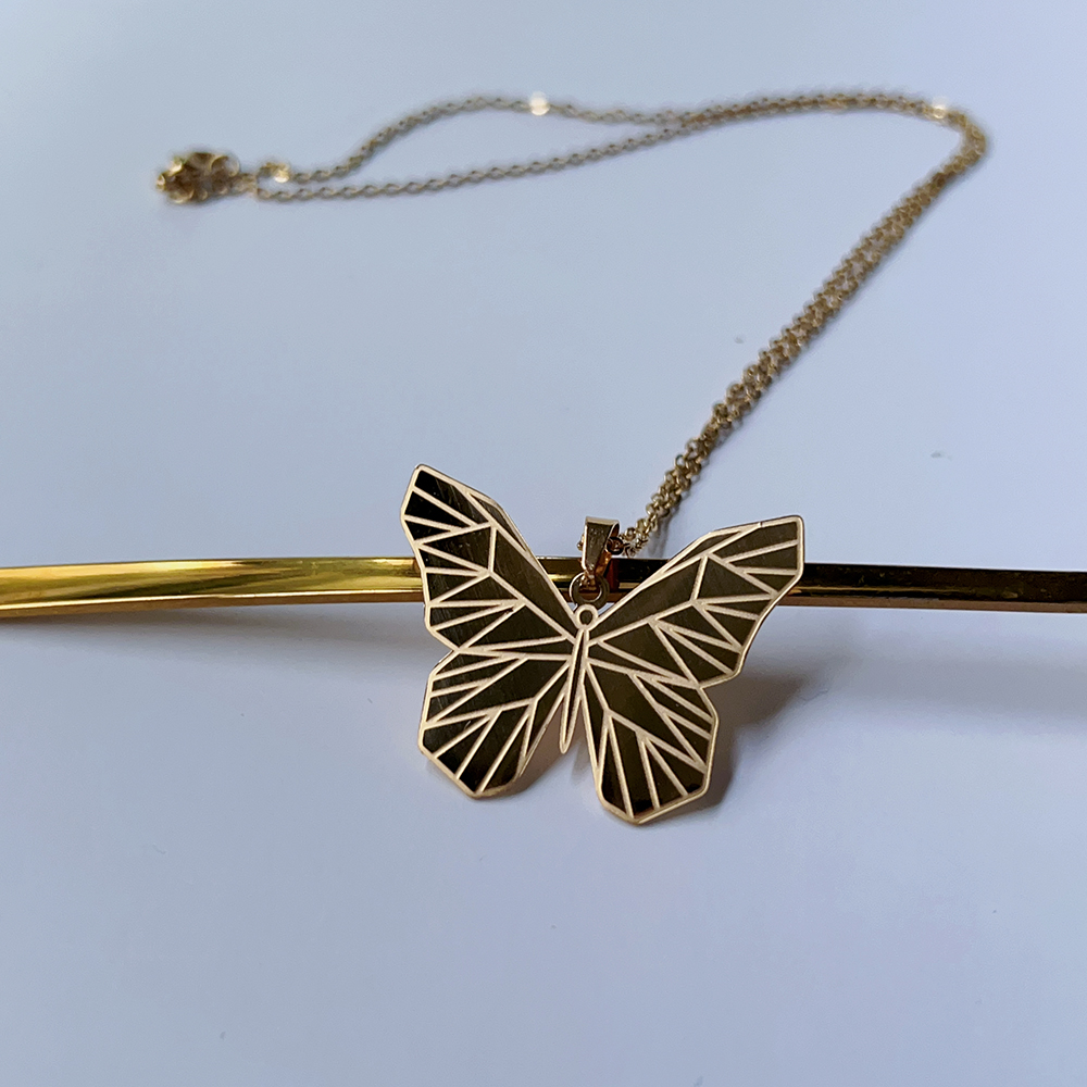 304 Stainless Steel 14K Gold Plated Cute Rock Classic Style Plating Animal Butterfly Pendant Necklace display picture 4