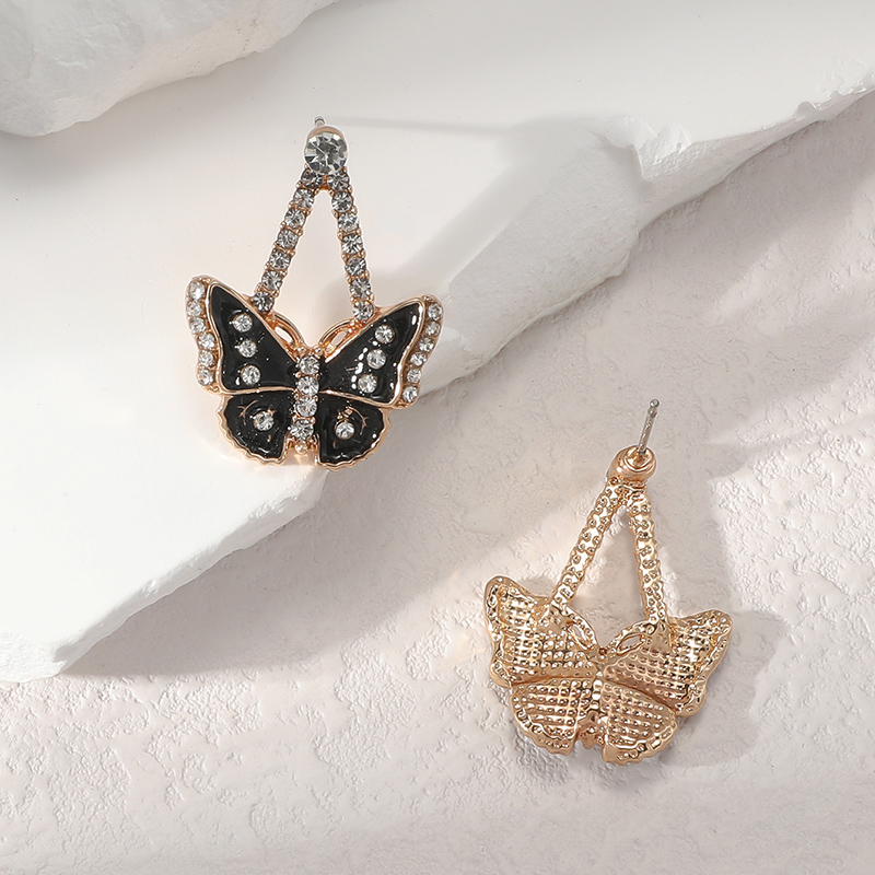 1 Par Elegante Señora Mariposa Embutido Aleación Diamantes De Imitación Chapado En Oro Pendientes display picture 2