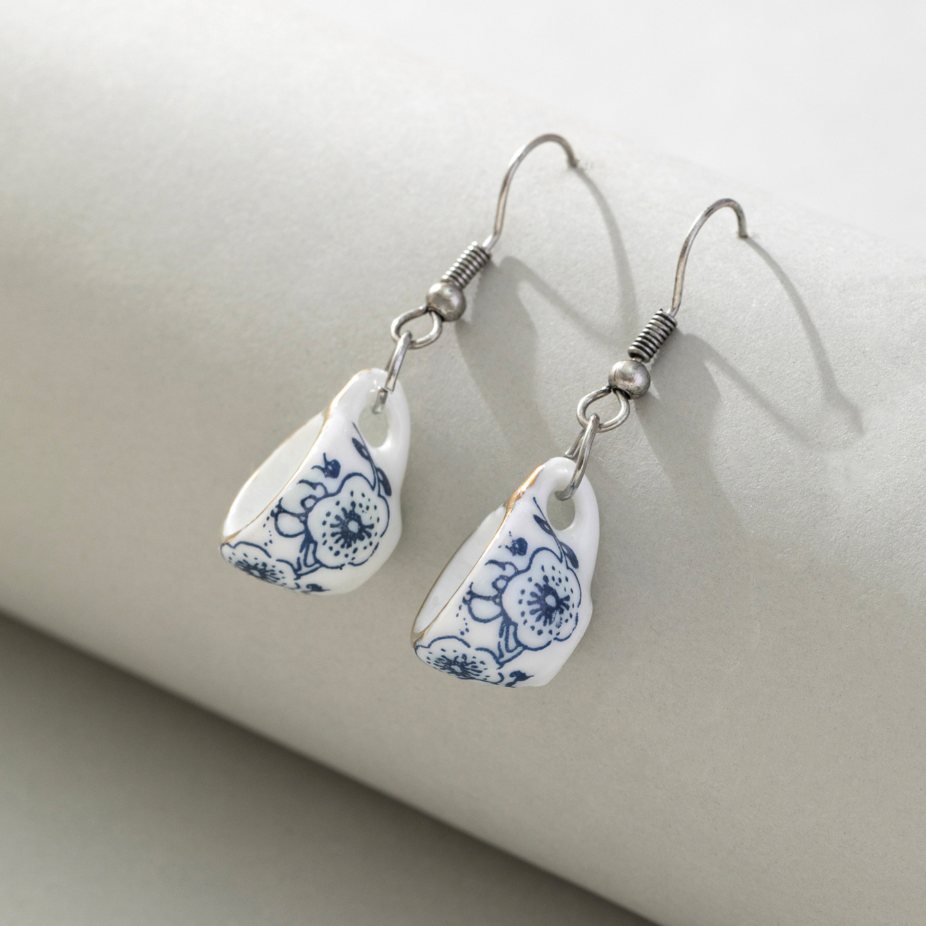 1 Pair Chinoiserie Color Block Plating Ceramics Gold Plated Drop Earrings display picture 4