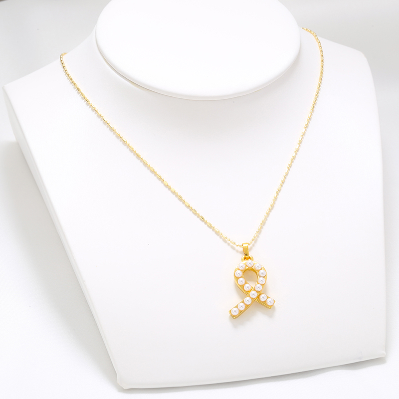 Casual Elegant Simple Style Fish Copper 18k Gold Plated Artificial Pearls Pendant Necklace In Bulk display picture 3
