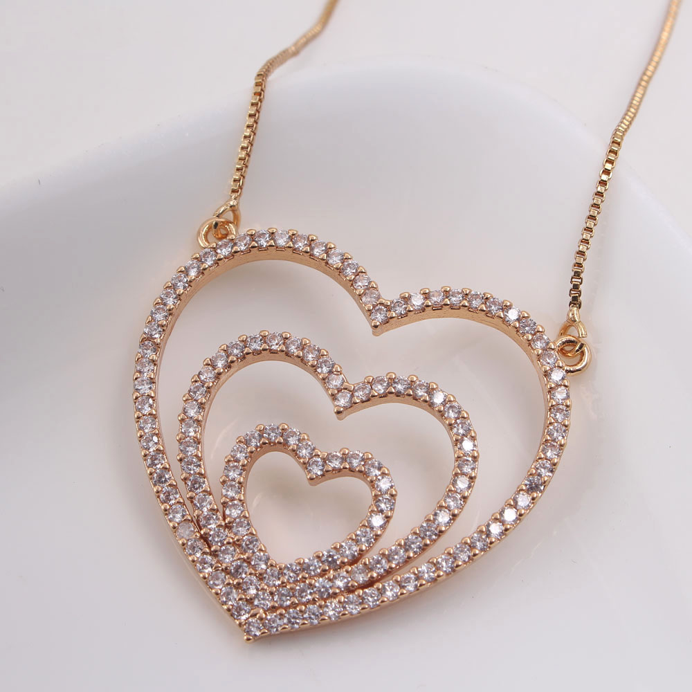 Ig Style Sweet Simple Style Heart Shape Copper Gold Plated Zircon Pendant Necklace In Bulk display picture 1