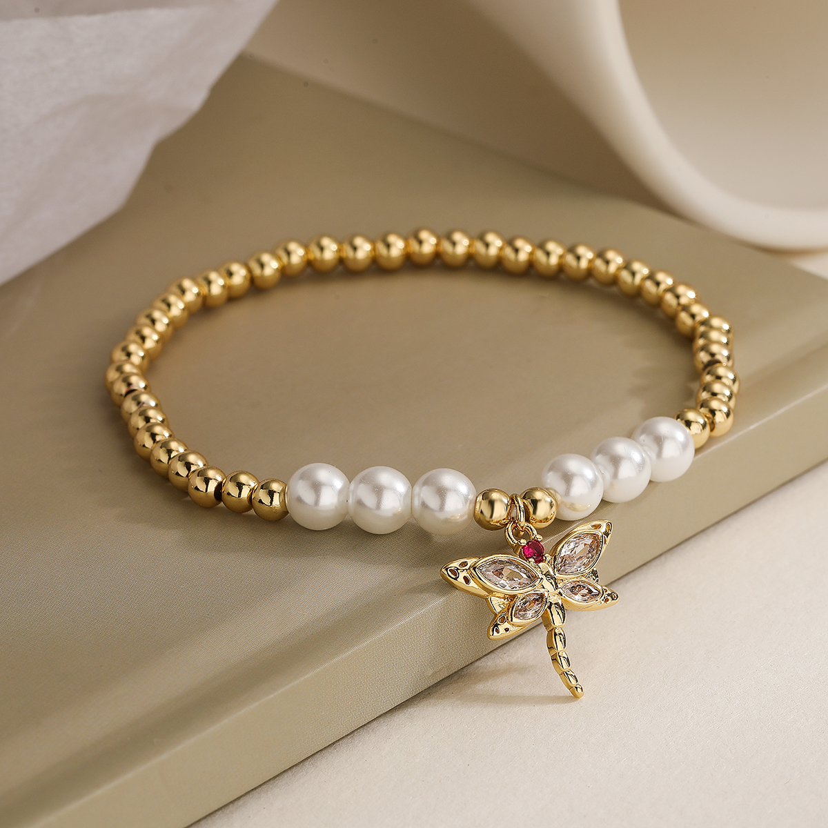 Simple Style Commute Dragonfly Butterfly Copper 18k Gold Plated Zircon Bracelets In Bulk display picture 4