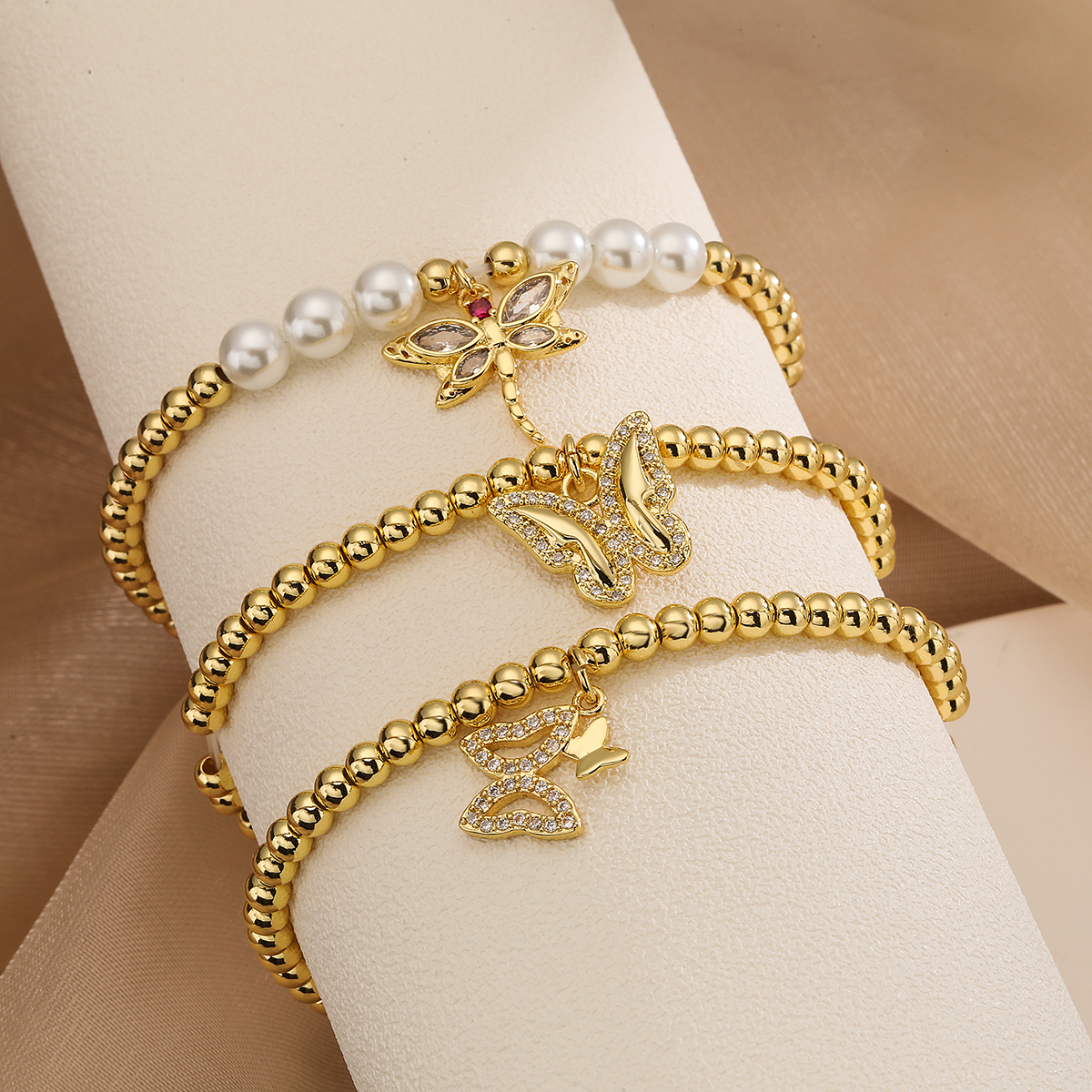 Simple Style Commute Dragonfly Butterfly Copper 18k Gold Plated Zircon Bracelets In Bulk display picture 2