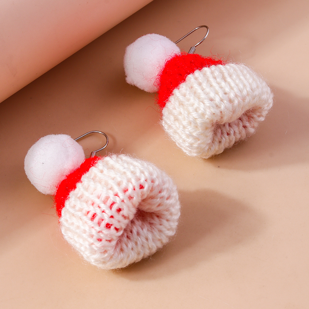Wholesale Jewelry Cute Christmas Hat Knit Zinc Alloy Drop Earrings display picture 4