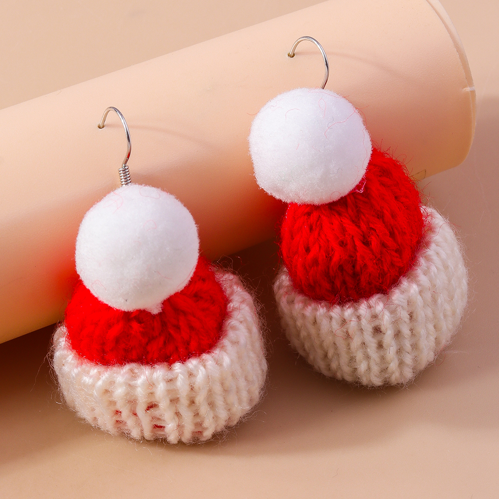 Wholesale Jewelry Cute Christmas Hat Knit Zinc Alloy Drop Earrings display picture 5