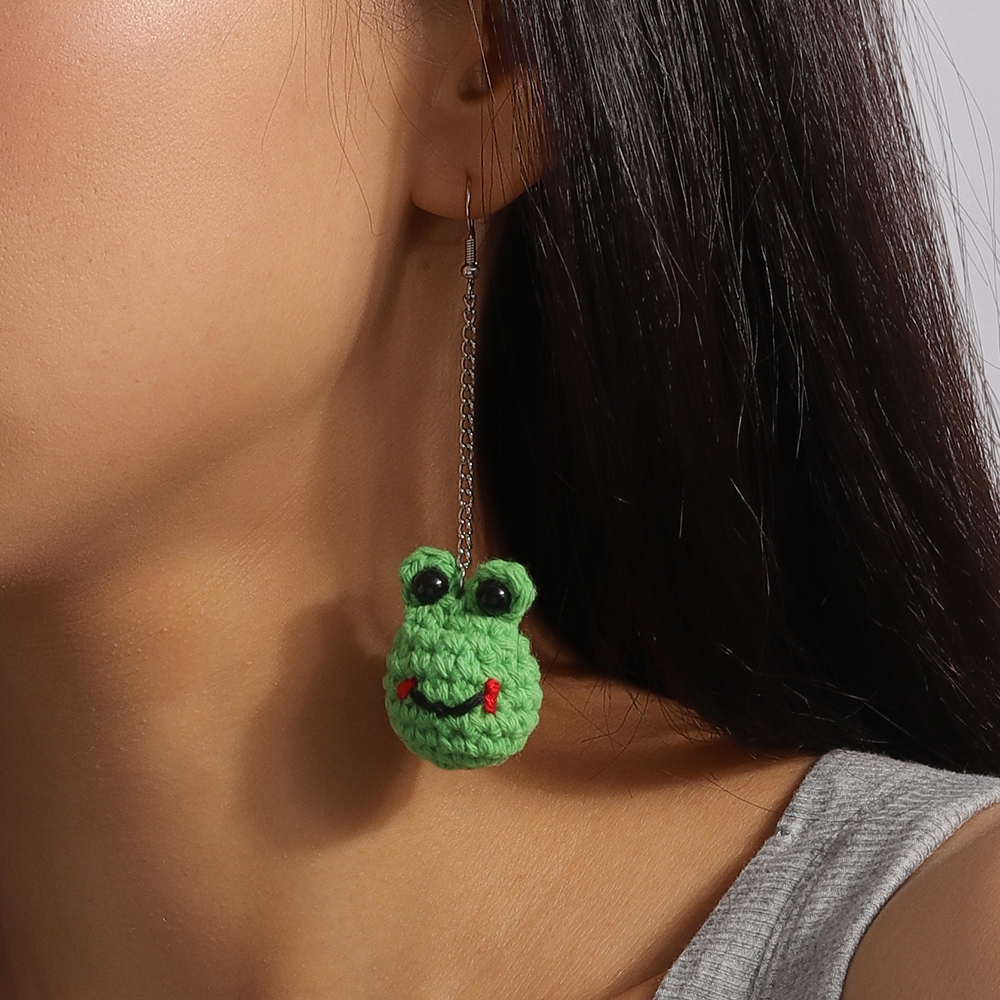 1 Pair Cute Bear Pig Frog Knit Zinc Alloy Drop Earrings display picture 8