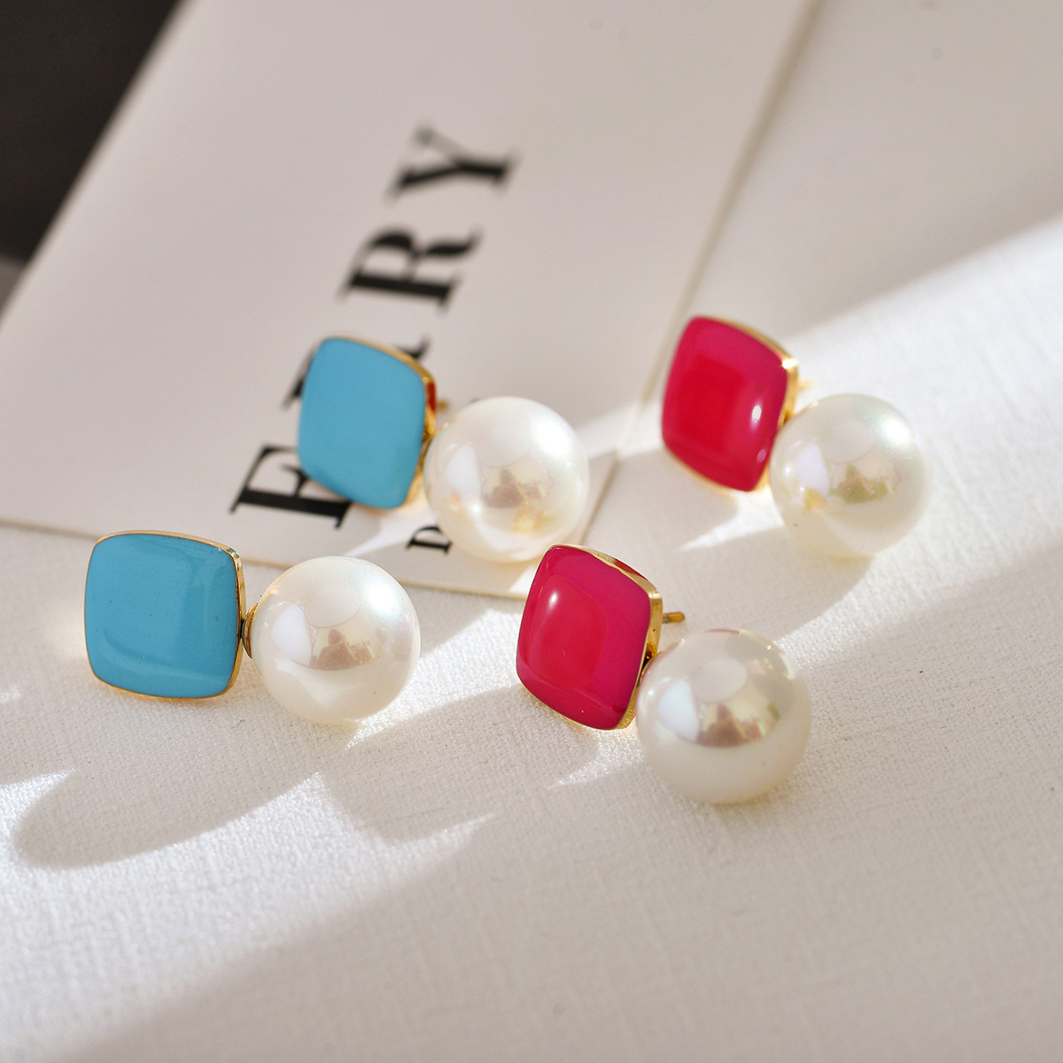 1 Pair Simple Style Square Enamel Inlay Stainless Steel Artificial Pearls Drop Earrings display picture 6