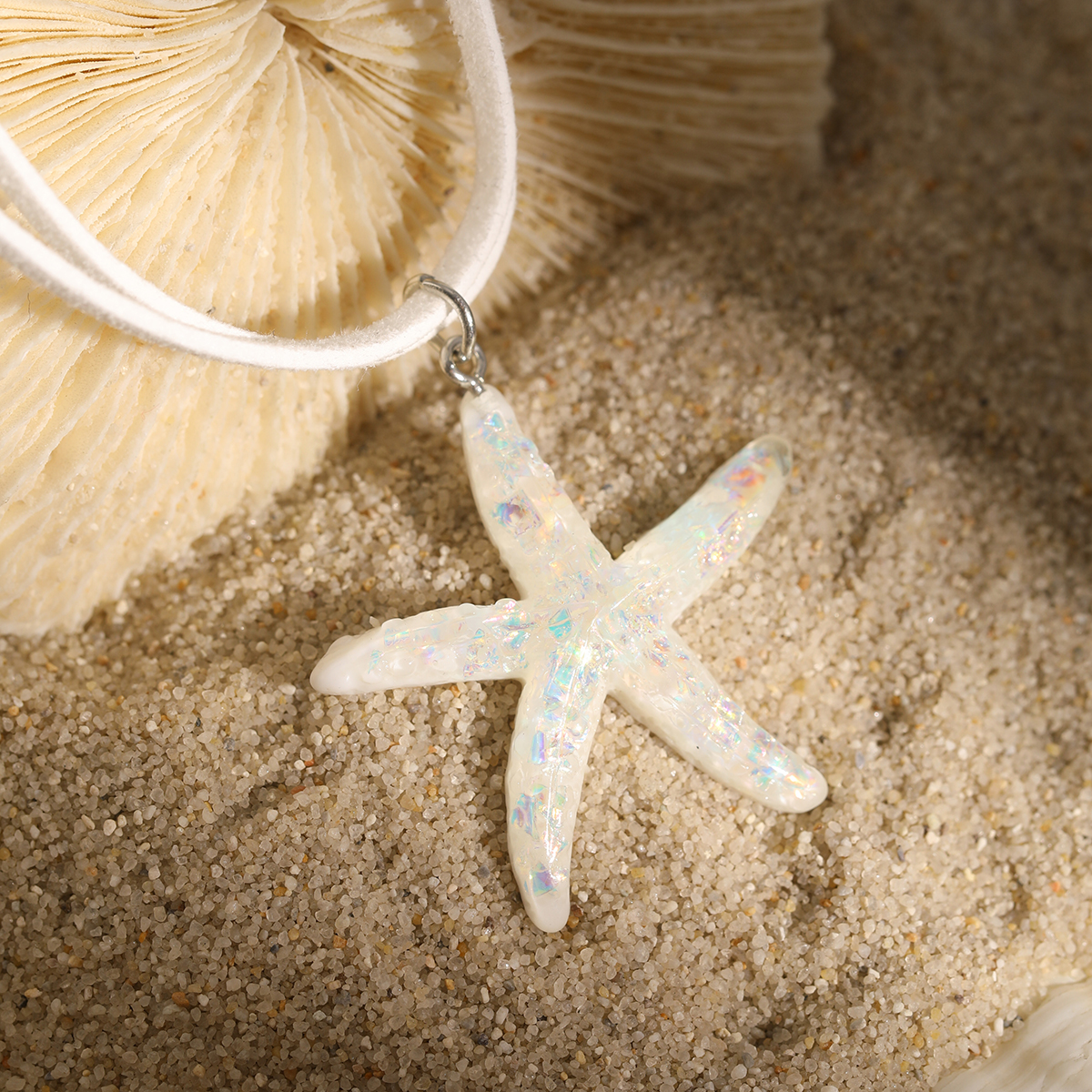 Vacation Beach Simple Style Starfish Resin Korean Velvet Women's Pendant Necklace display picture 5