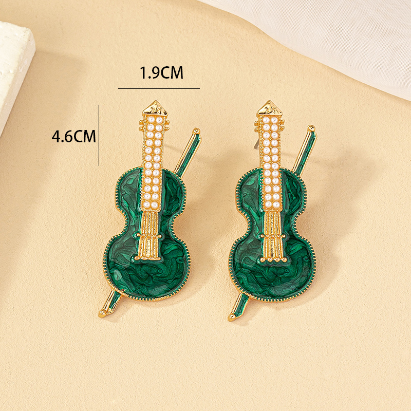 1 Pair Ig Style Retro Lady Violin Plating Inlay Alloy Artificial Pearls 14k Gold Plated Ear Studs display picture 5