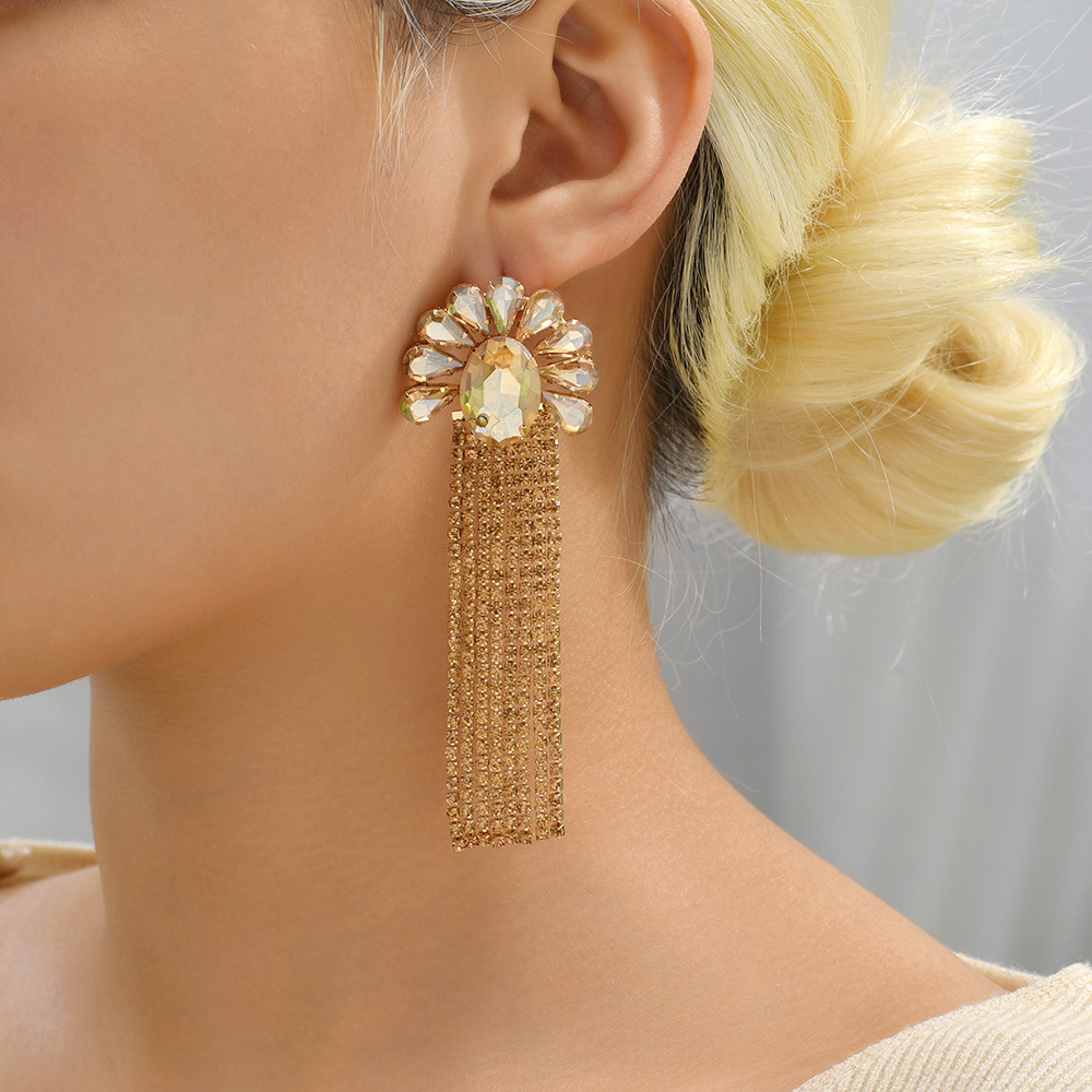 1 Pair Elegant Flower Inlay Copper Alloy Zircon Dangling Earrings display picture 6