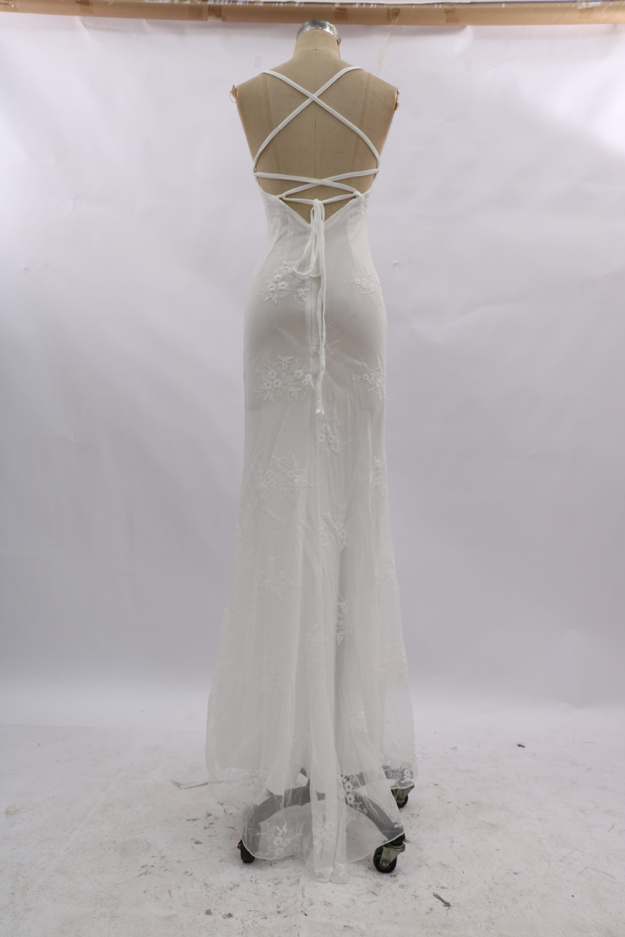 Wedding Dress Elegant Romantic V Neck Sleeveless Solid Color Maxi Long Dress Wedding display picture 8