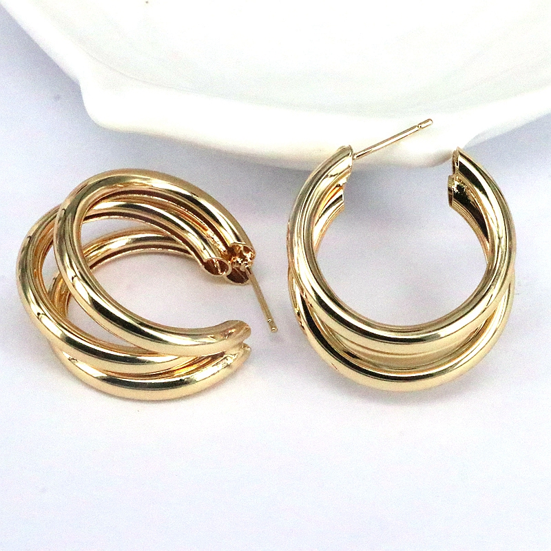 1 Piece Vintage Style Geometric Solid Color Plating Copper Gold Plated Silver Plated Hoop Earrings display picture 5