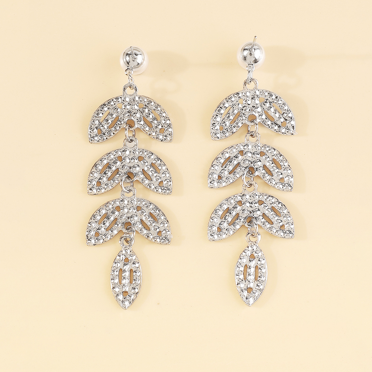 1 Pair Elegant Shiny Leaves Inlay Imitation Pearl Iron Rhinestones Drop Earrings display picture 10
