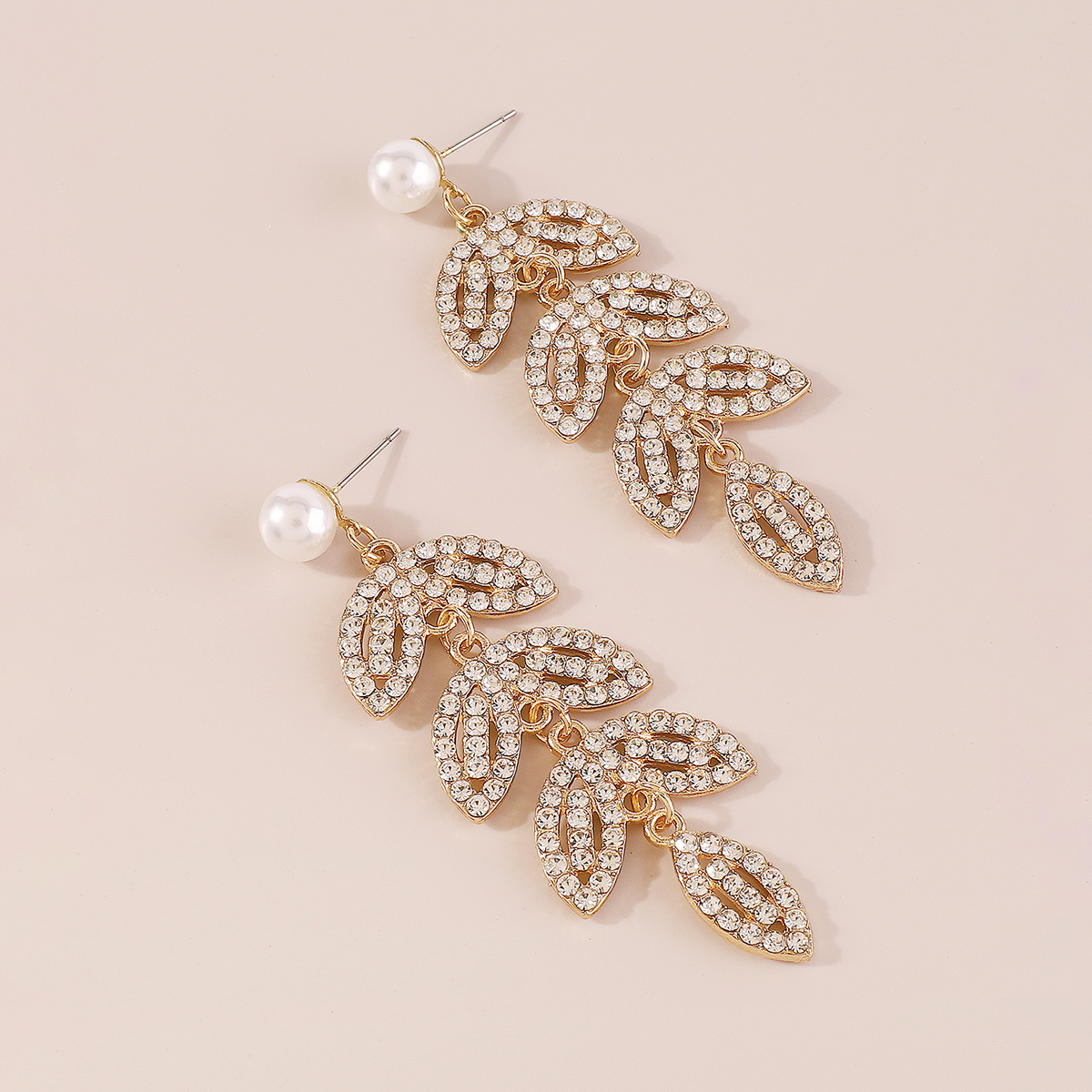 1 Pair Elegant Shiny Leaves Inlay Imitation Pearl Iron Rhinestones Drop Earrings display picture 12