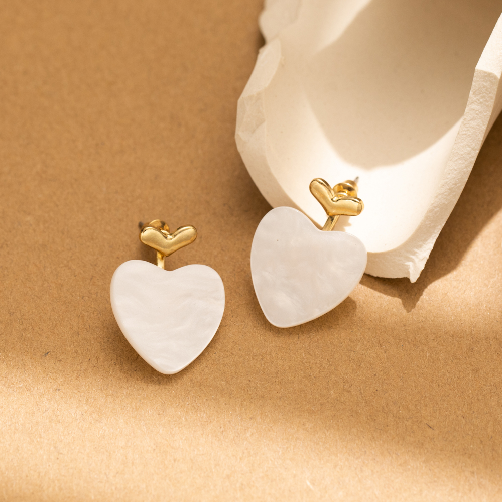 1 Pair Cute Simple Style Heart Shape Alloy Ear Studs display picture 3