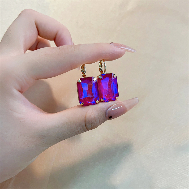 1 Pair Casual Simple Style Classic Style Rectangle Plating Inlay Copper Glass Drop Earrings display picture 10
