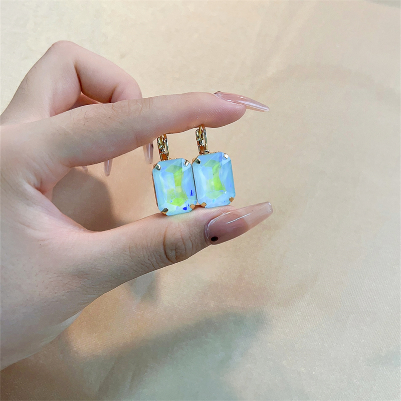 1 Pair Casual Simple Style Classic Style Rectangle Plating Inlay Copper Glass Drop Earrings display picture 11