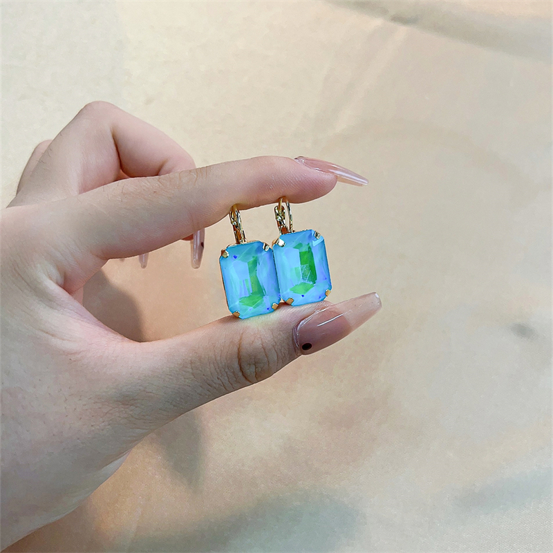 1 Pair Casual Simple Style Classic Style Rectangle Plating Inlay Copper Glass Drop Earrings display picture 12