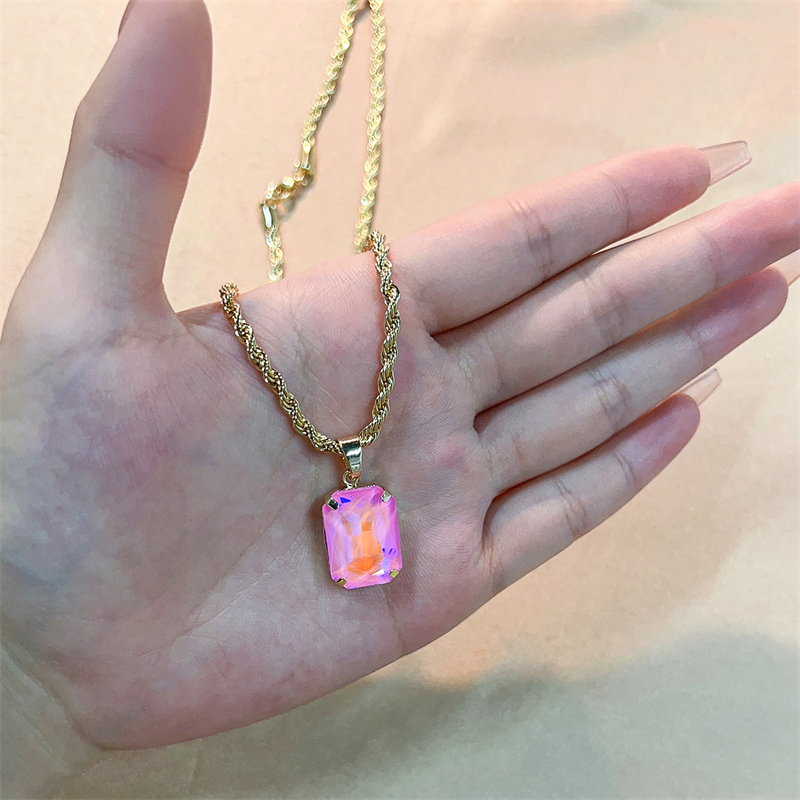 Wholesale Casual Elegant Simple Style Rectangle 304 Stainless Steel Copper Plating Inlay K Gold Plated Glass Pendant Necklace display picture 9