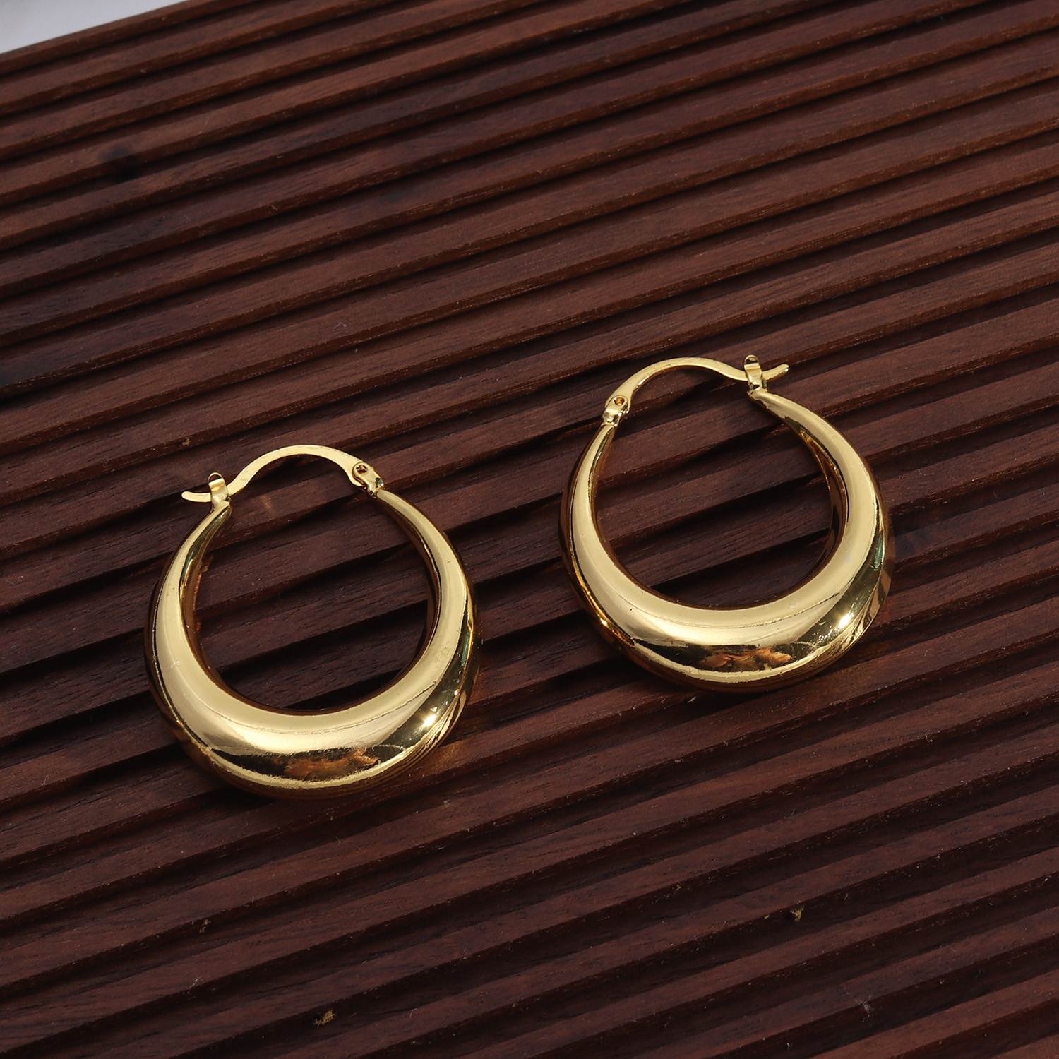 1 Pair Simple Style Round Solid Color Plating Copper Copper Alloy 18k Gold Plated Earrings display picture 2